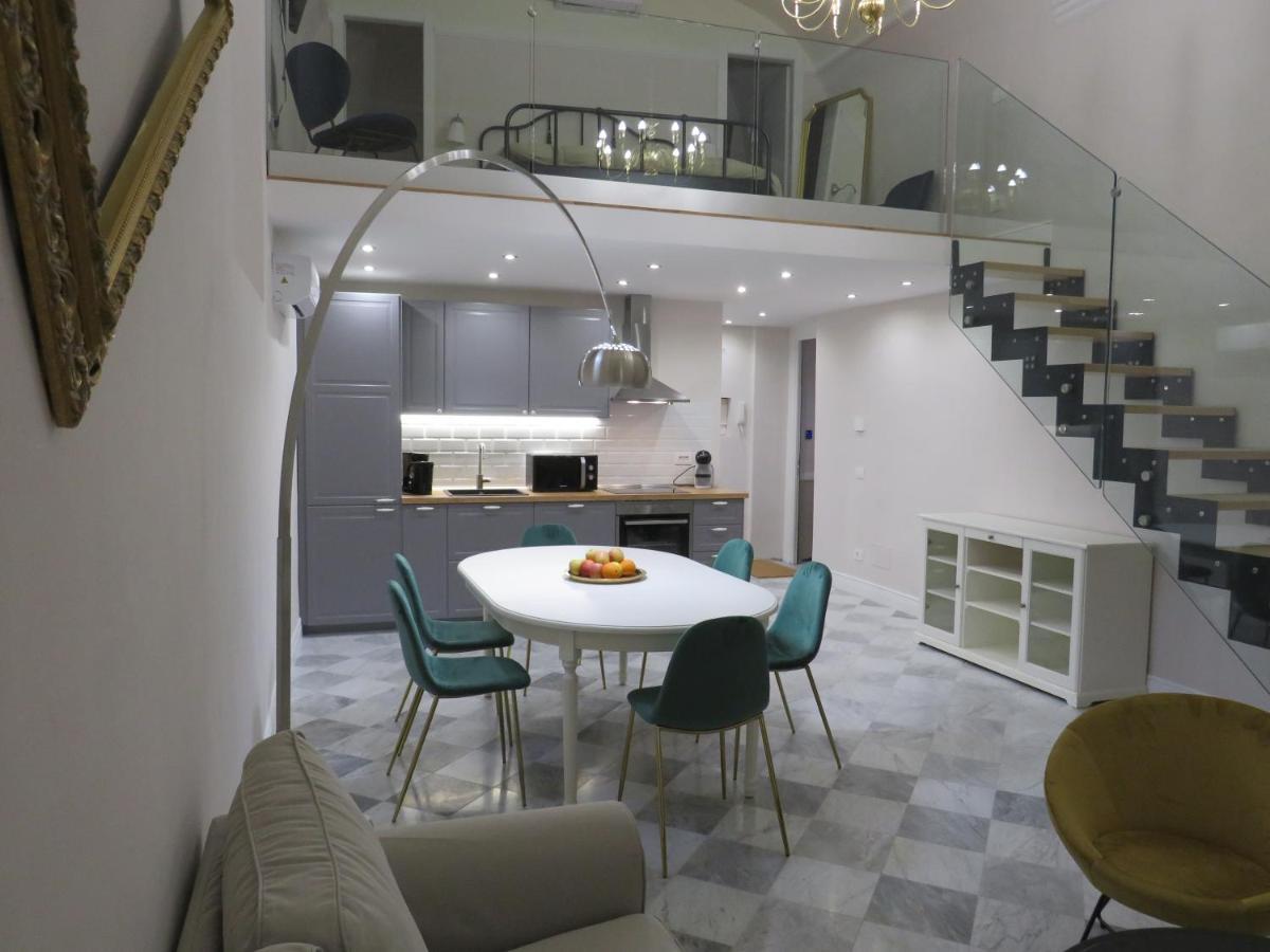 Frame House Apartment Florenz